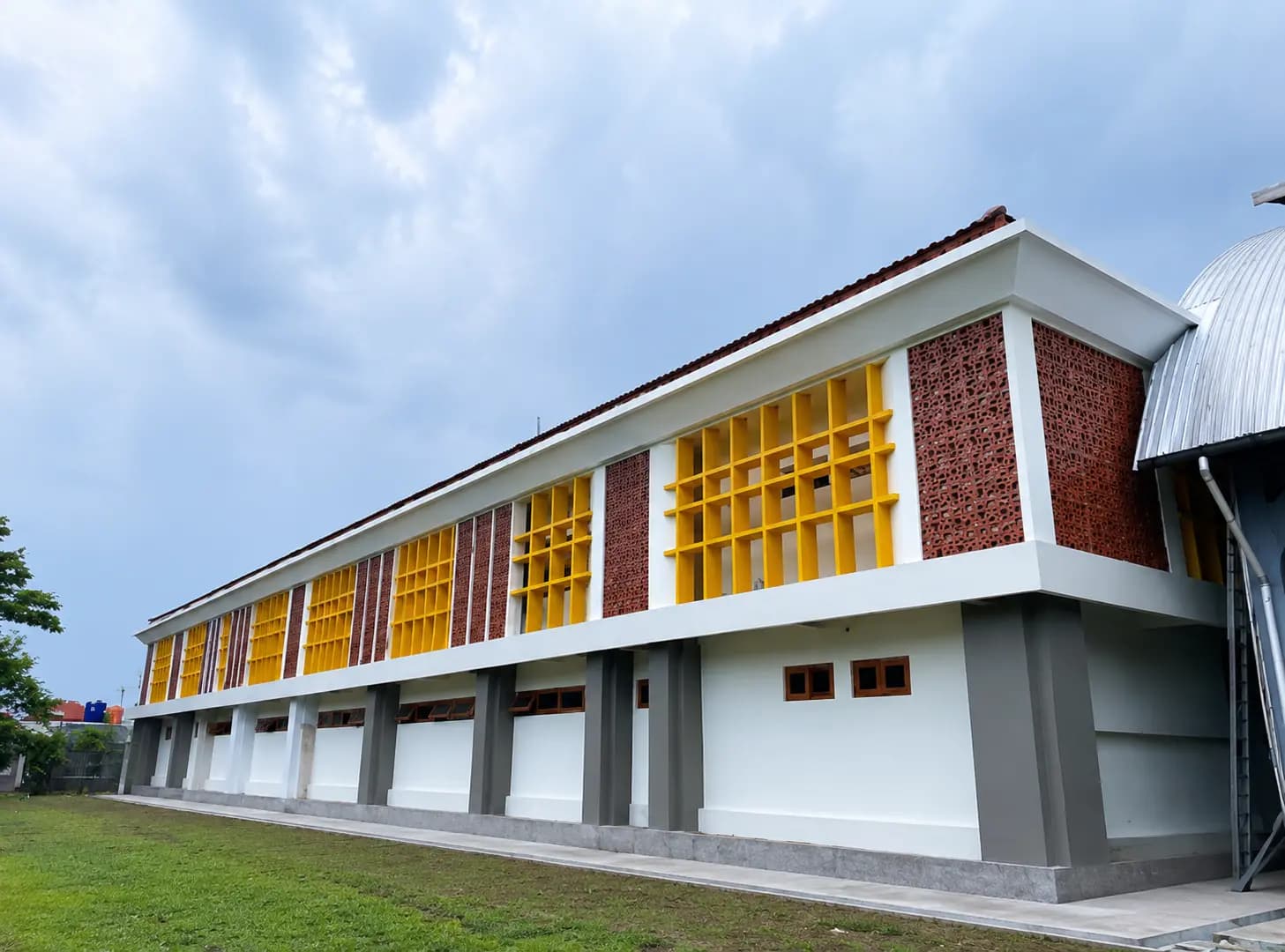 Proyek Perencanaan Arsitektur Limas Kontraktor
